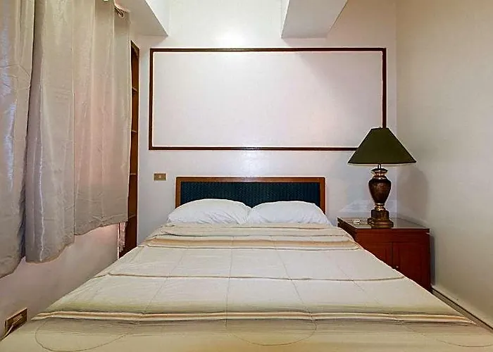 Sunnette Tower Makati * Manila